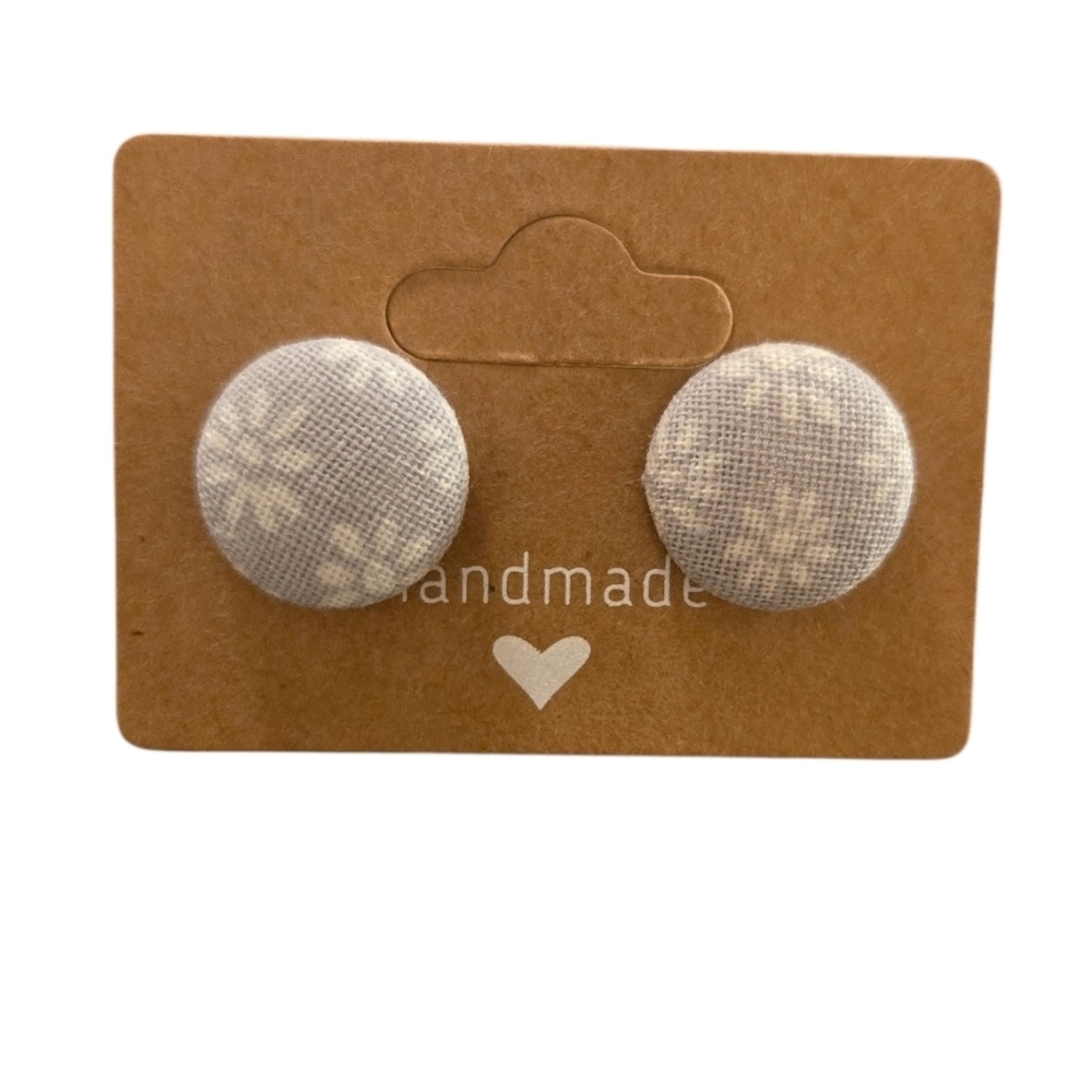 Gray Flower Button Earrings
